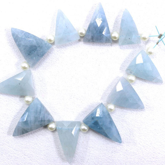 wholesale Aquamarine Triangle Beads Strand for necklace
