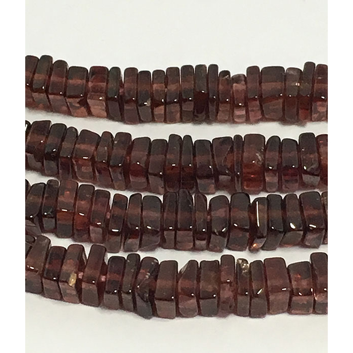 Manufacturer Garnet Plain Disc Square 4mm to 4.5mm Beads