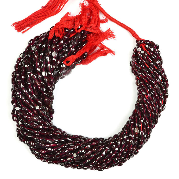 top quality Garnet Oval Beads Strands wholesaler