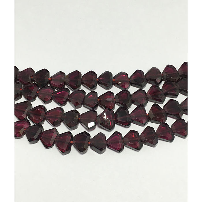 Top Quality Garnet Faceted Flat Triangle 6mm to 8mm Beads