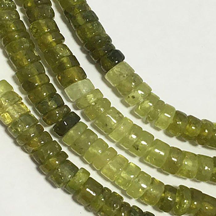 Natural Grossularite Garnet Plain Tyre (Wheel) 4Mm To 4.5Mm Beads