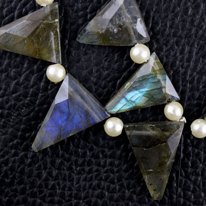 loose Labradorean Triangle Beads Strands suppliers