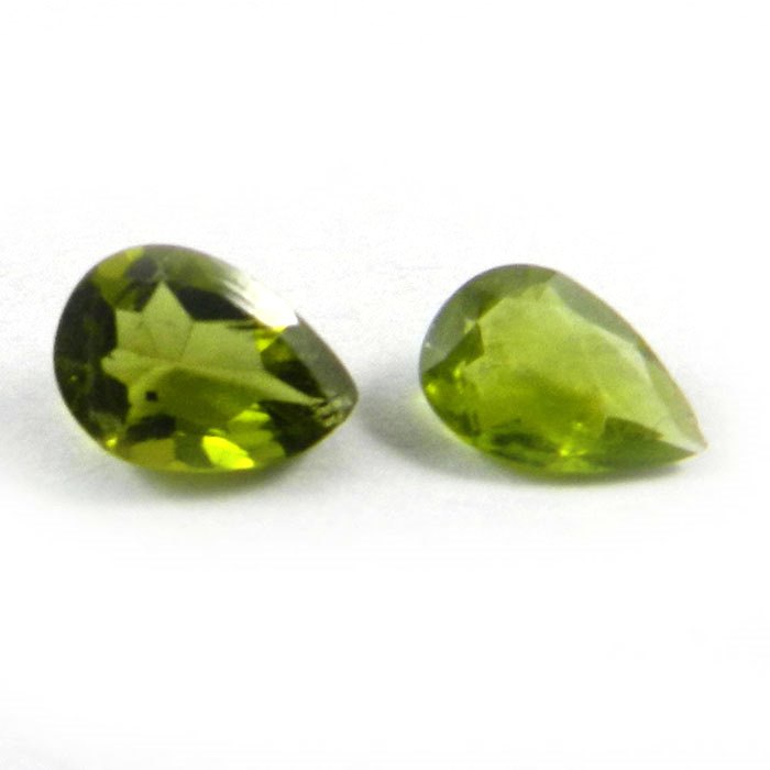 Buy Online Natural Peridot Oval Gemstone | Semi Precious Gemstones