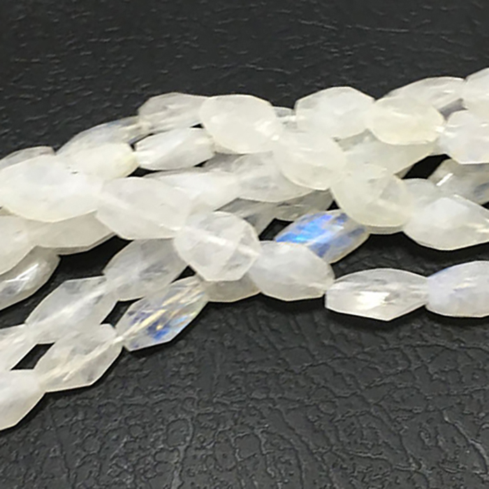 Top Quality Rainbow Moonstone Faceted Oval 5mm to 11mm Beads