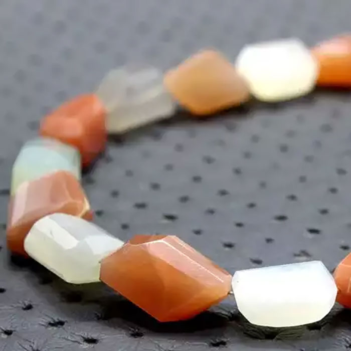 exporters of Rainbow Moonstone Beads Strands for mala making