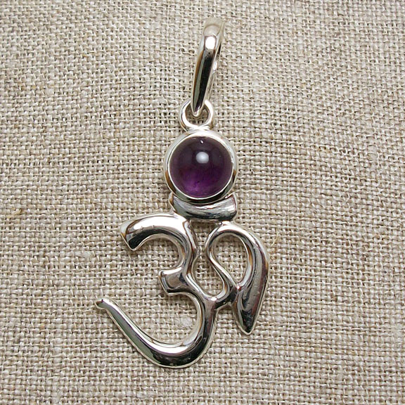 Top Quality  Om Pendant Collections at best price