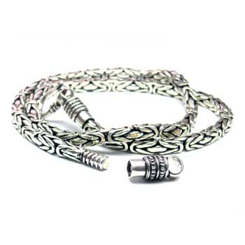 Jaipur Best Seller Of Designer Sterling Silver Chain.